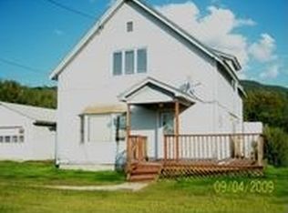 553 Lancaster Rd, Northumberland, NH 03582