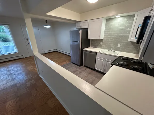 15 E 16th Ave APT 1, Spokane, WA 99203