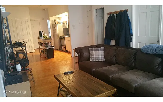 Rented by Douglas Elliman | media 10