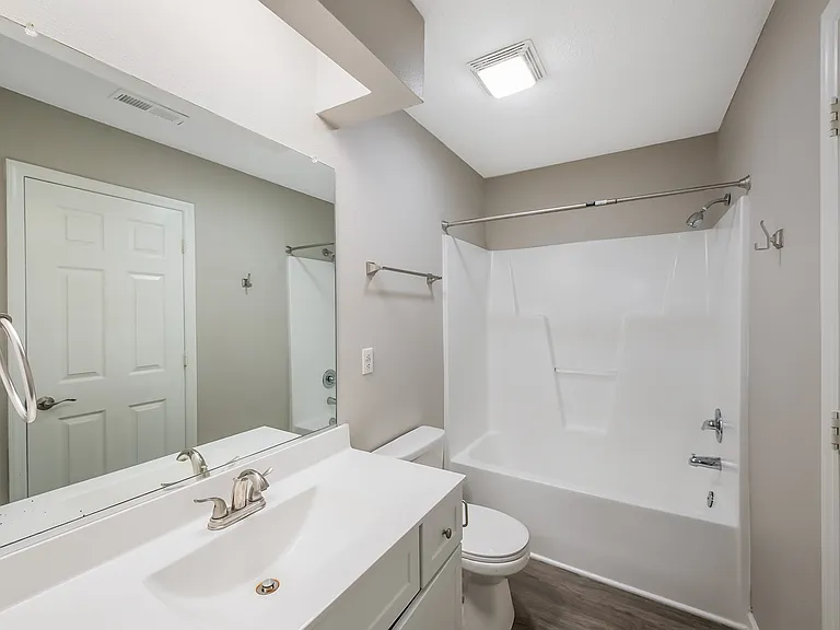 Summerlyn Place — Photo 65