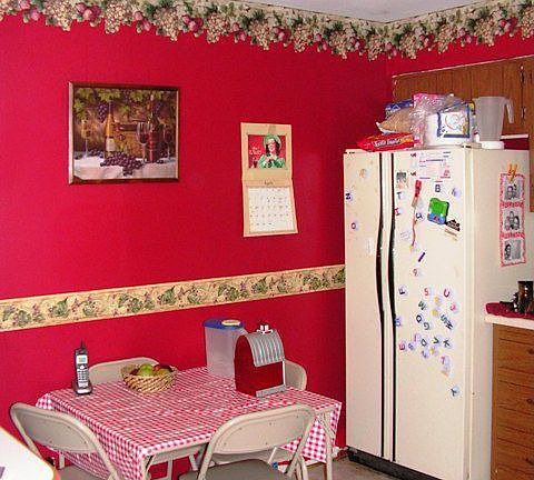 eat in kitchen