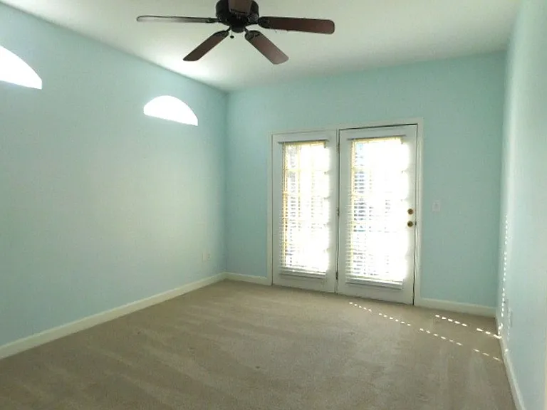 4 Indigo Run Dr #2210 — Photo 17