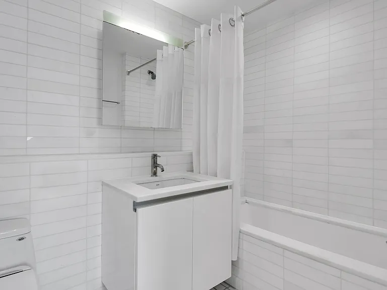 14 W 14th St #7C — Photo 9