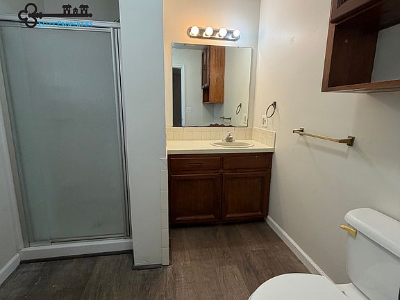 3rd image of 901 & 903 Kirkwood Dr #901