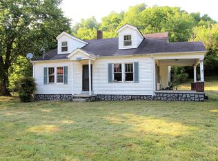 929 Pleasant Shade Hwy, Pleasant Shade, TN 37145