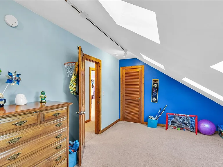 1705 Lake Shore Dr — Photo 34