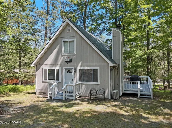 1127 Lakeland Dr, Lake Ariel, PA 18436