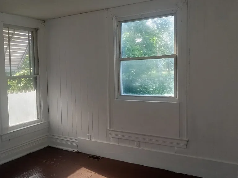 409 Chandler St #L — Photo 12