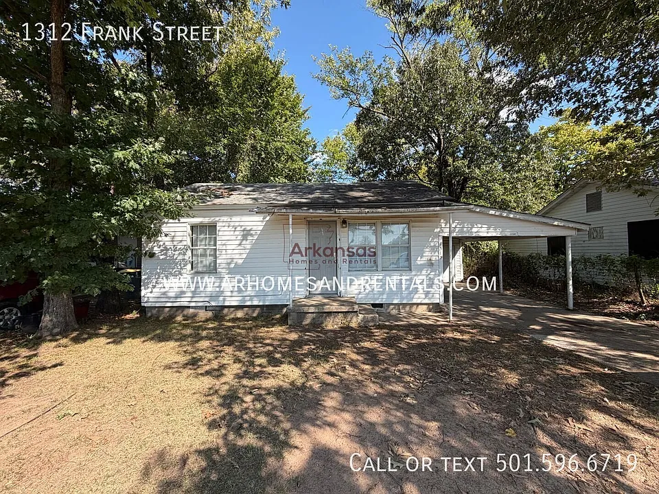 1312 Frank St