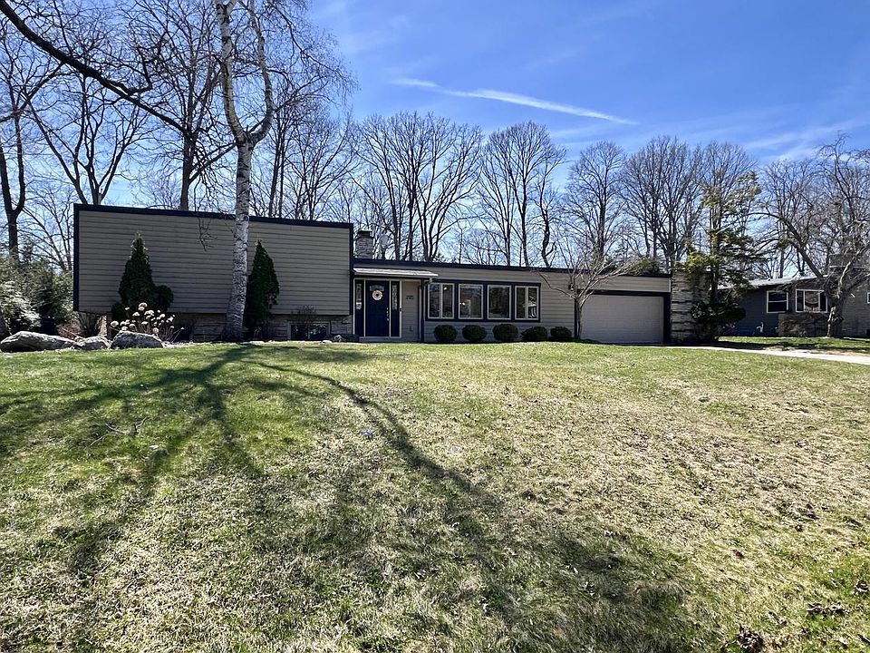 1st image of 2115 West Greenwood ROAD