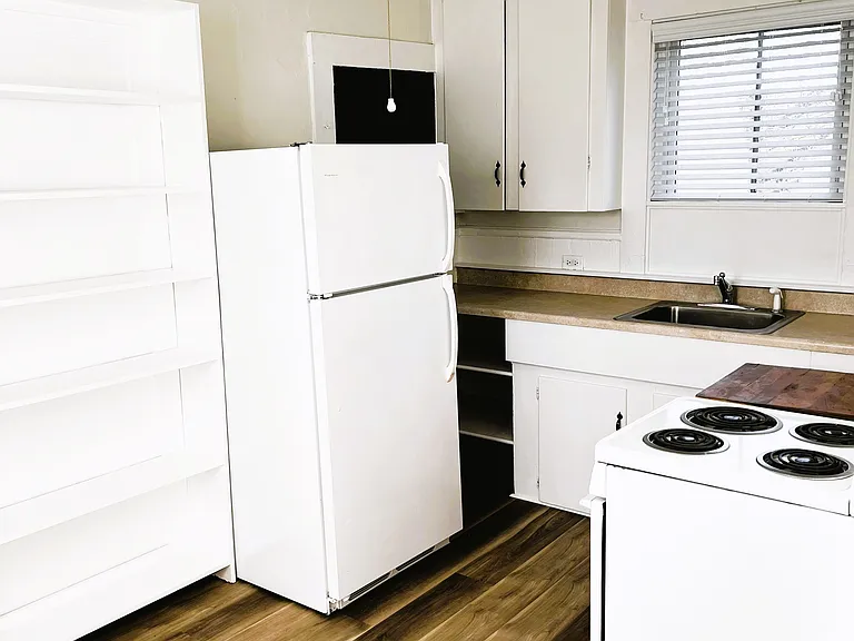 168 Brown St #1 — Photo 9
