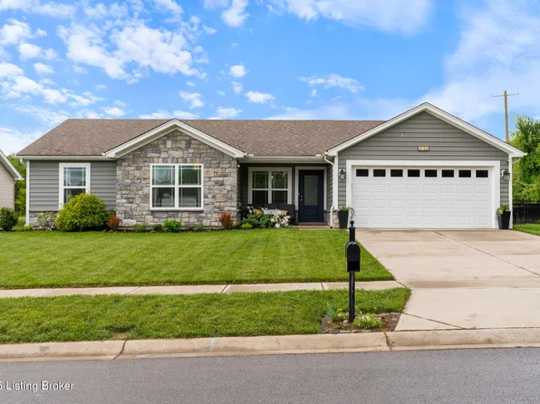 6106 Larkgrove Dr, Louisville, KY 40229