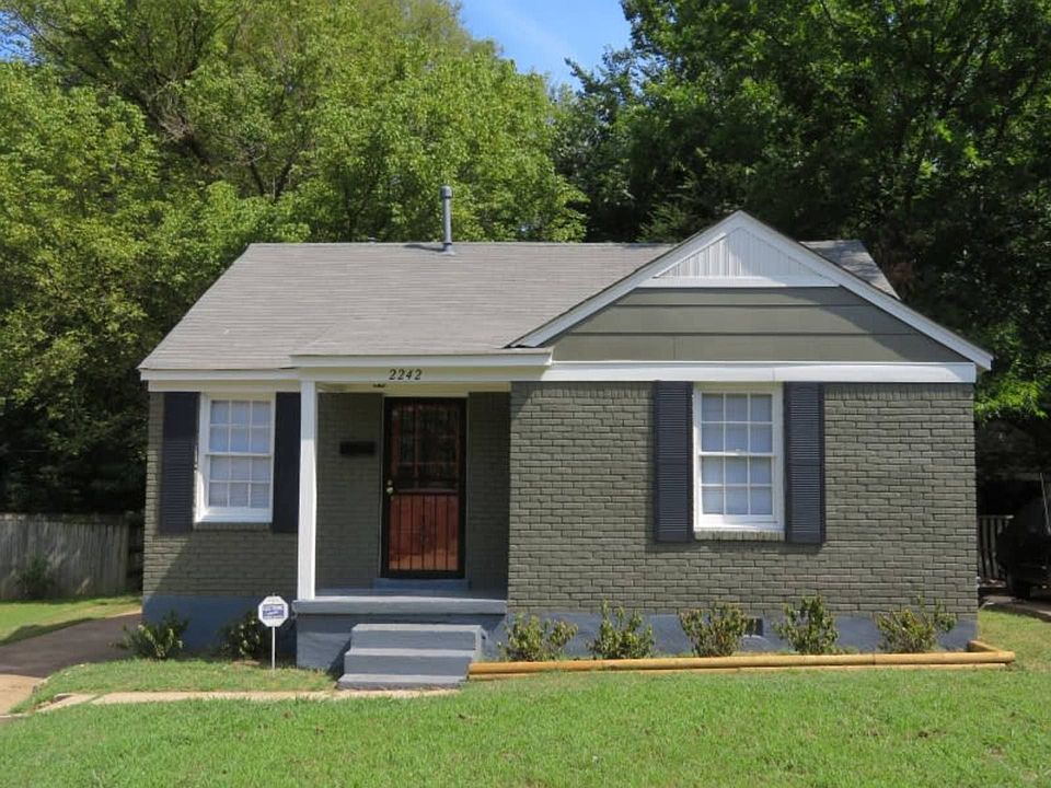 1st image of 2242 Arlington Ave