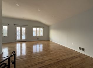 3770 Hylan Blvd, Staten Island, NY 10308