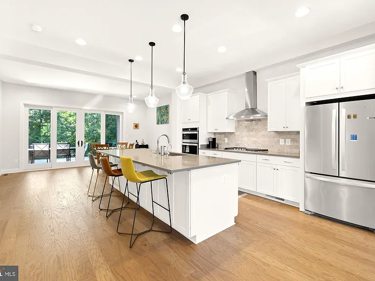 4505 Plateau Dr — Photo 4