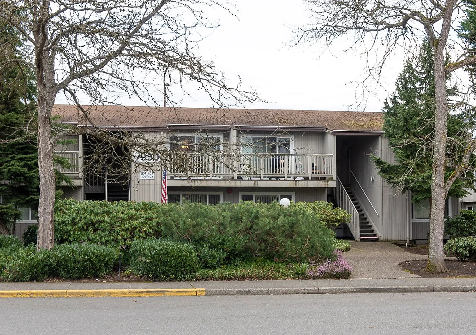 7950 168th Redmond — Photo 1