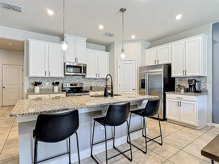 2940 Slough Creek Dr — Photo 4