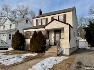 657 Martense Ave, Teaneck, NJ 07666