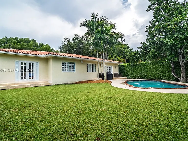 1237 Aduana Ave — Photo 39