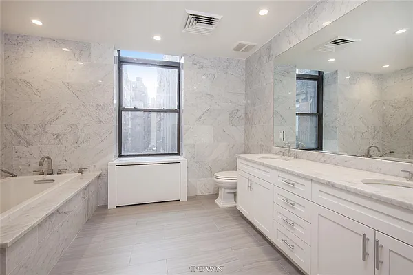 Rented by Town Residential | media 20