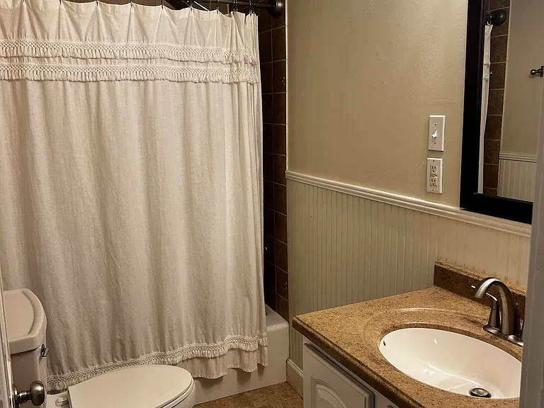 241 Cherokee Rd — Photo 14