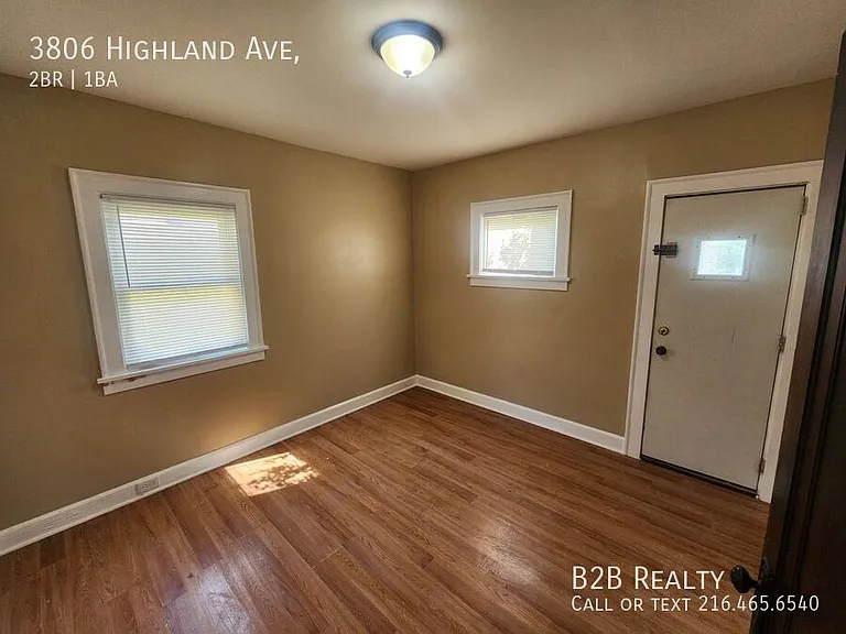 3806 Highland Rd — Photo 9