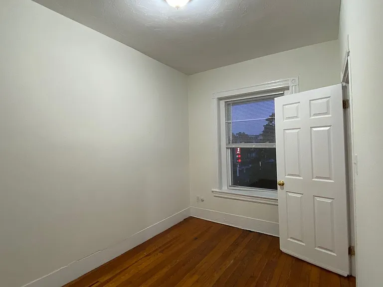 75 Brighton Ave #3C — Photo 16