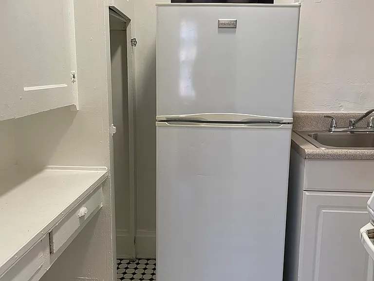 1260 N Pennsylvania St #22 — Photo 46