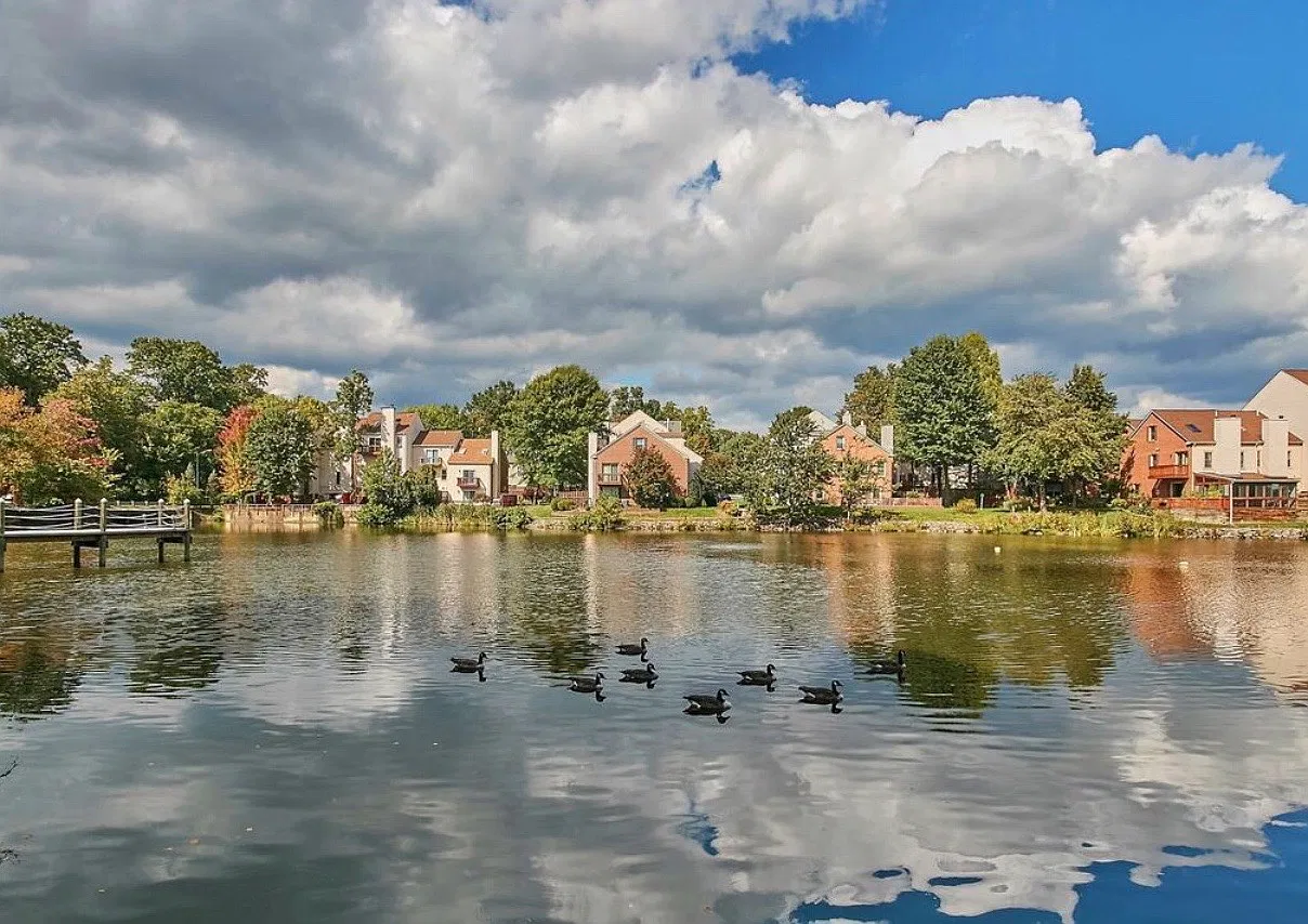 Lakeside Village Dr, Falls Church — Photo 1