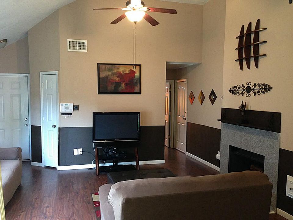 1st image of 3122 Beran Dr
