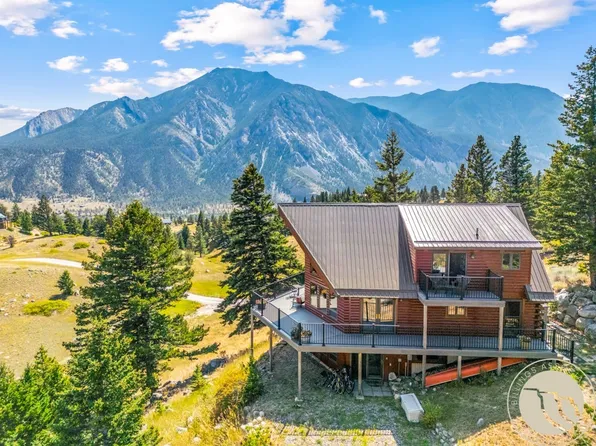 8 Dry Lake Trl, Nye, MT 59061