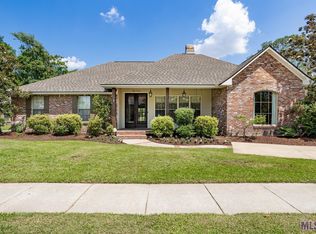 10742 Oakline Dr, Baton Rouge, LA 70809