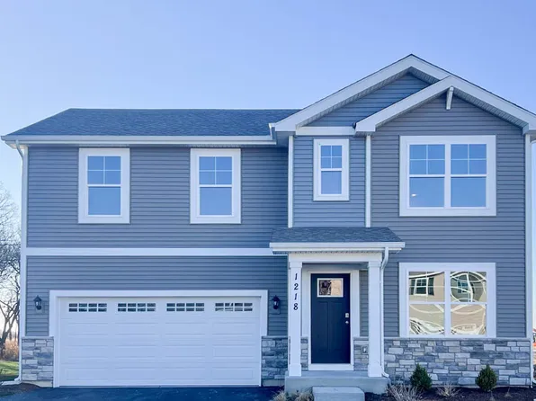 1218 Inkberry Ln, Hampshire, IL 60140