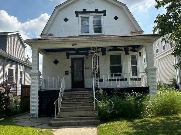 2105 N Leclaire Ave, Chicago, IL 60639