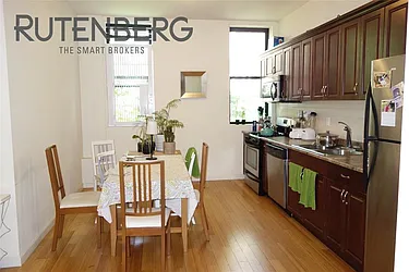 Rented by R New York