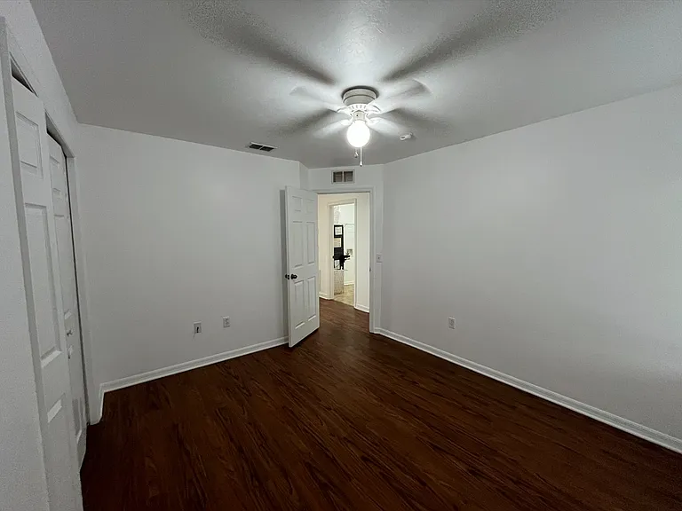 16095 NW 123rd Ave — Photo 17