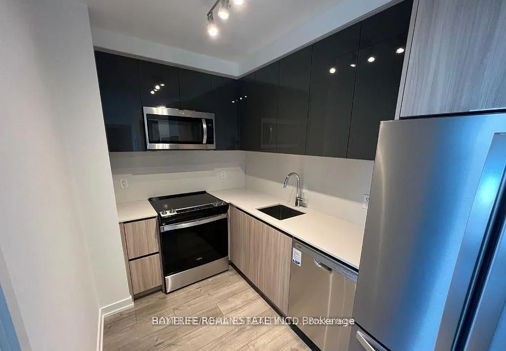 2 bed, $2,350 — Photo 1