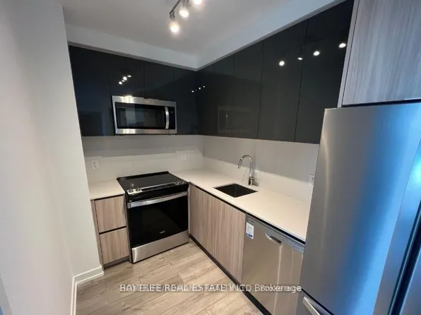 3100 Keele St, Toronto, ON