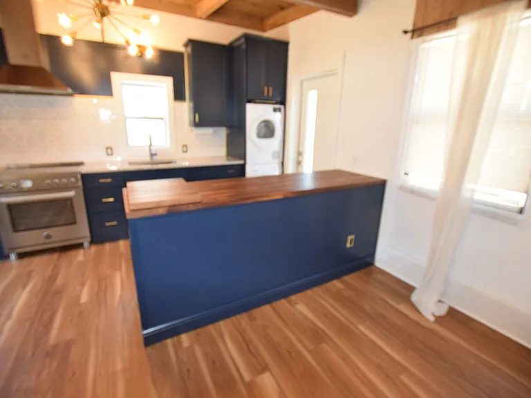 1918 Sunset Ln — Photo 15