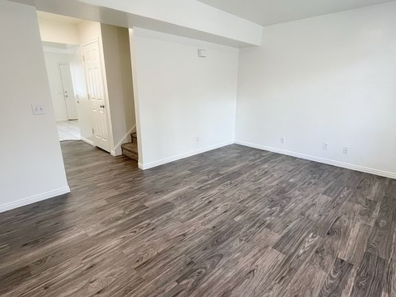 5th image of 1505 N Angel St APT 21