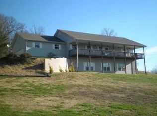 5010 Village Dr, Cohutta, GA 30710