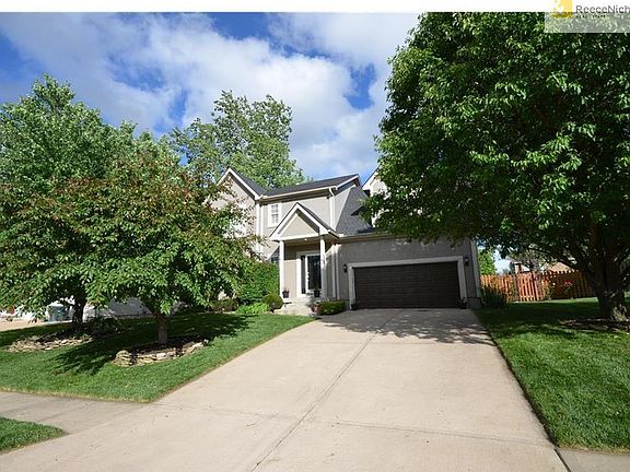 2nd image of 5811 Meadow Height Dr