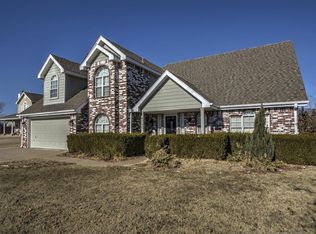 4746 Sunview Ct, Bartlesville, OK 74006
