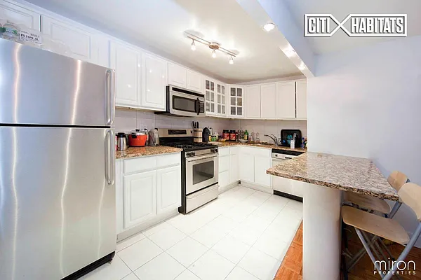 Rented by Citi Habitats | media 89