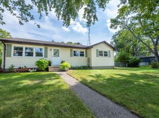 2791 Carrie Ln, Saint Joseph, MI 49085