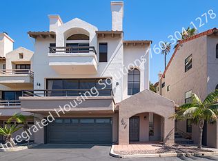567 Hygeia Ave #B, Encinitas, CA 92024