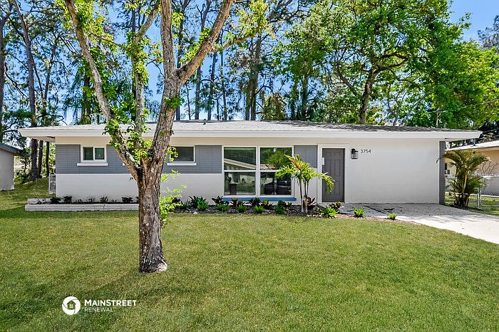 1st image of 3754 Dover Dr