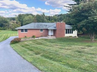 1659 Saint Paul St, Hampstead, MD 21074