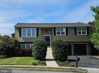 106 Hoch Ave, Topton, PA