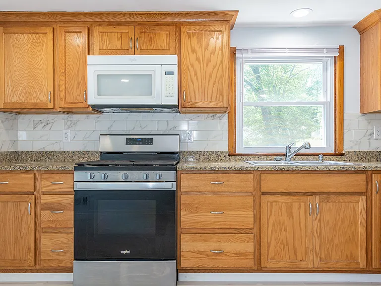 75 Star Lake Rd #2 — Photo 12